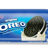 Cadbury Original Oreo Chocolatey Sandwich Biscuits 17.5g