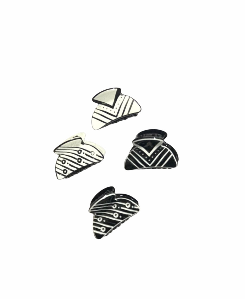 Sirikarn Hair Clip Black & White Pcs